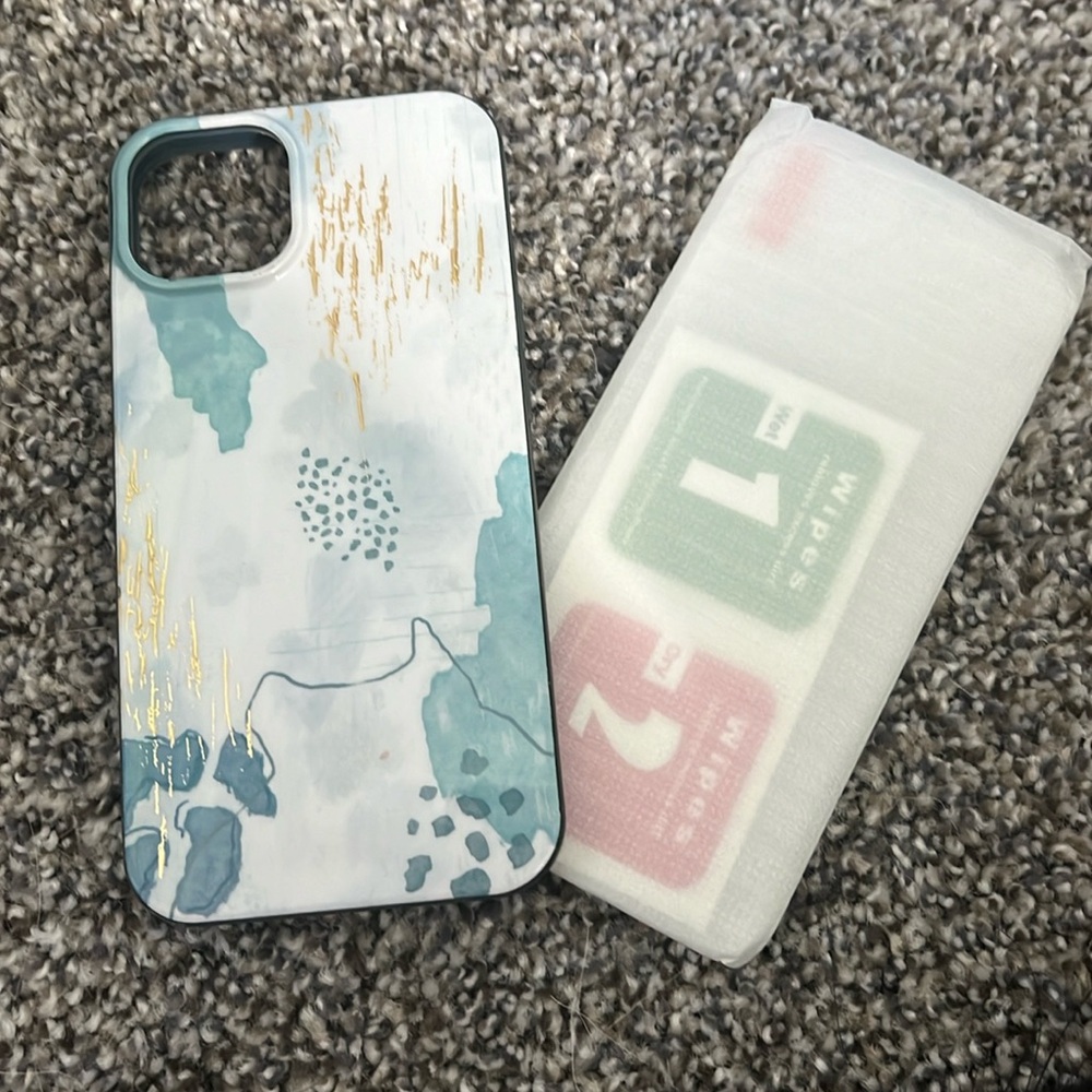 iPhone phone case/screen protector